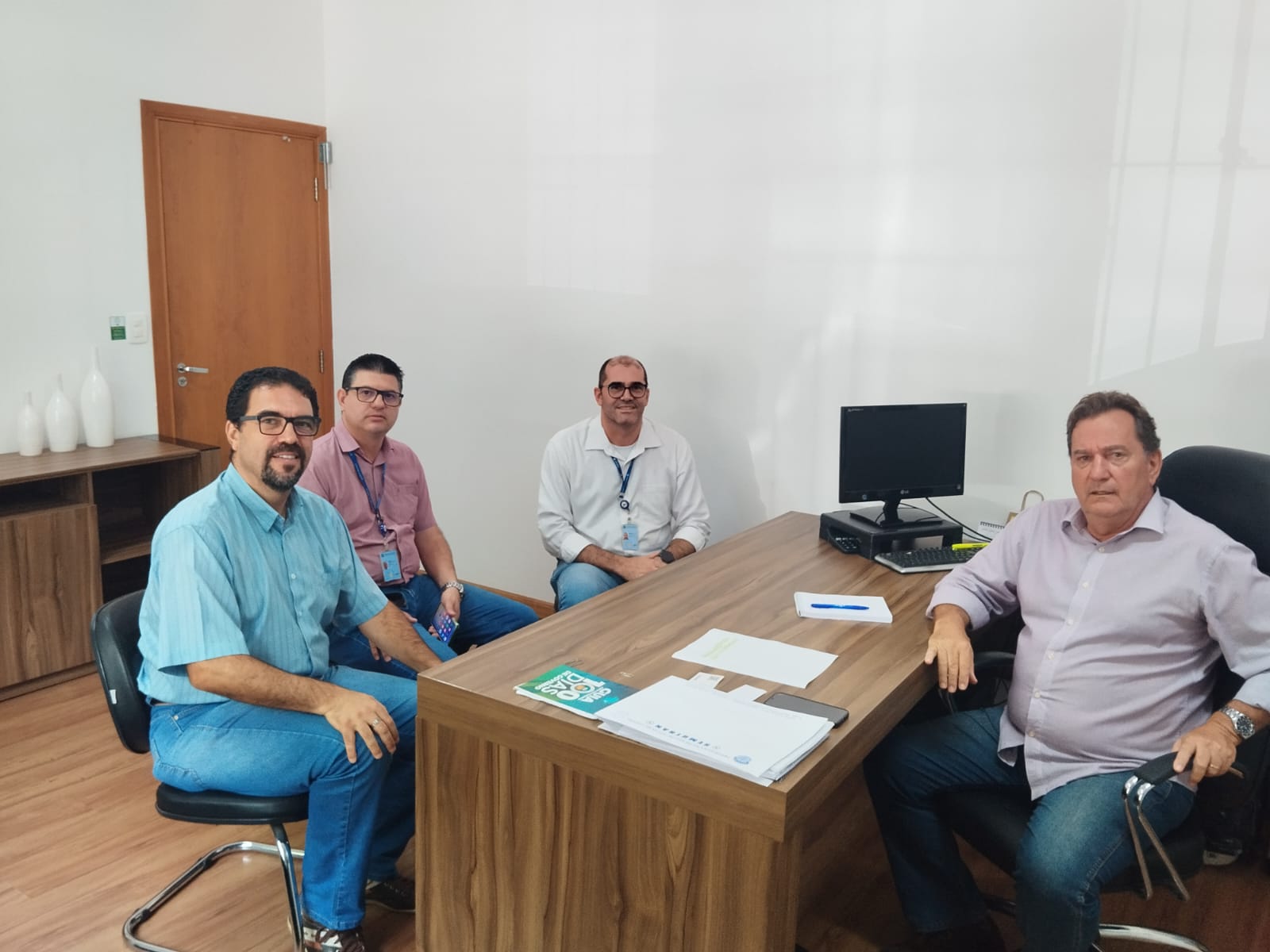 Reunião entre AEAGRSN, CREA-SP e Prefeitura de Águas de Lindóia